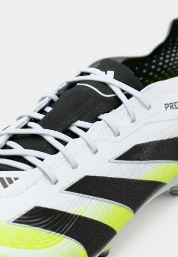 Футбольные бутсы