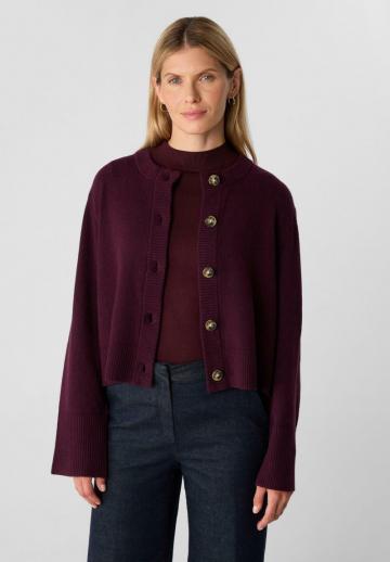 Вязаная кофта