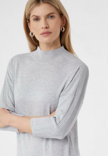 Вязаное платье