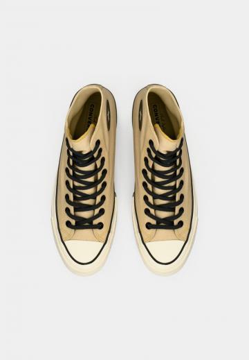 Высокие кеды