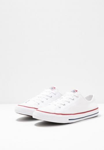 Спортивные балетки