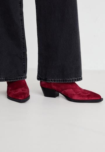 Ботинки челси