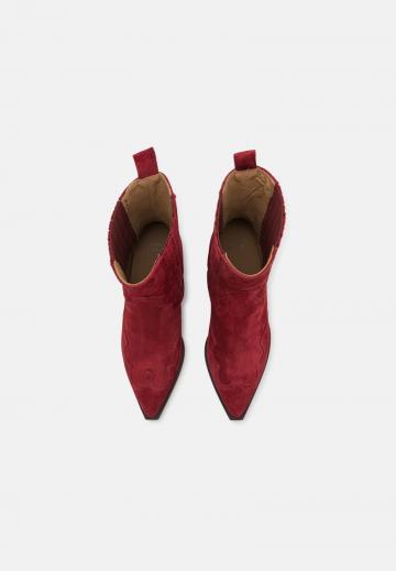 Ботинки челси