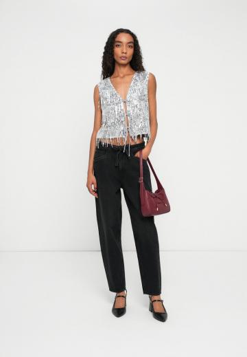 Короткая куртка