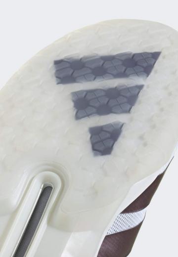 Кроссовки для зала