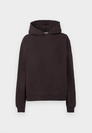 Пуловер с капюшоном