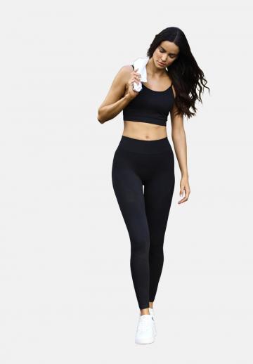 Топ на бретельках