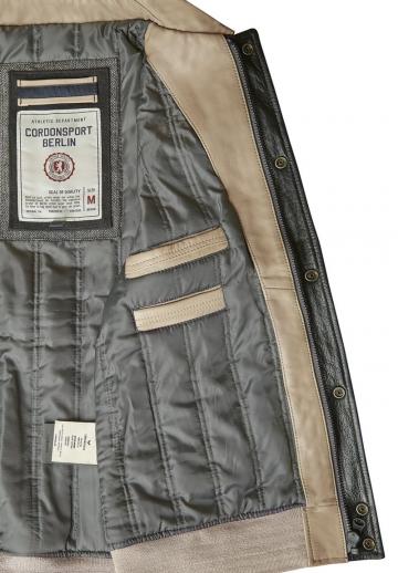 Кожаная куртка