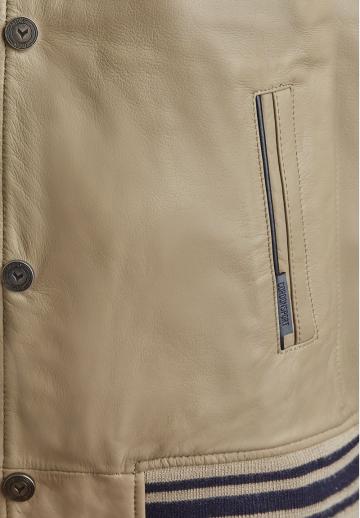 Кожаная куртка