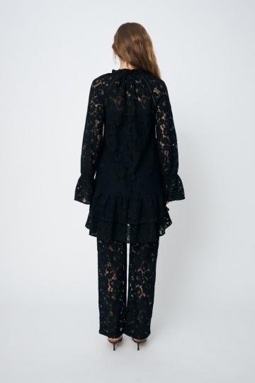 Прямые брюки