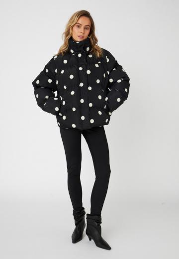 Зимняя куртка