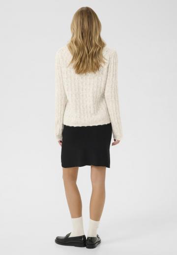 Пуловер с воротником поло