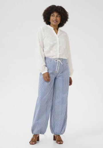 Свободные джинсы