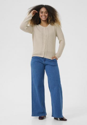 Вязаная кофта