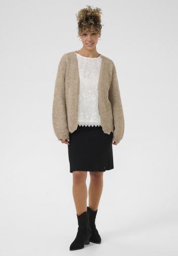 Вязаная кофта