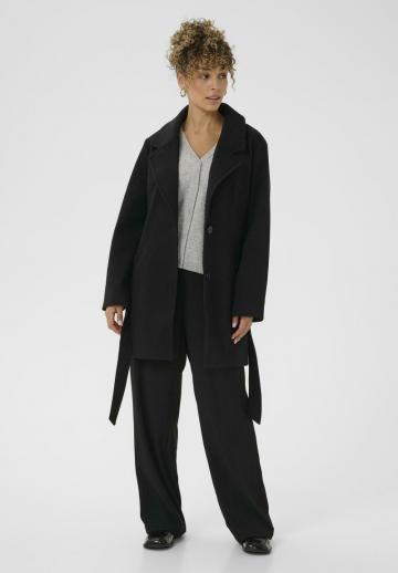 Короткое пальто