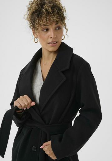 Короткое пальто