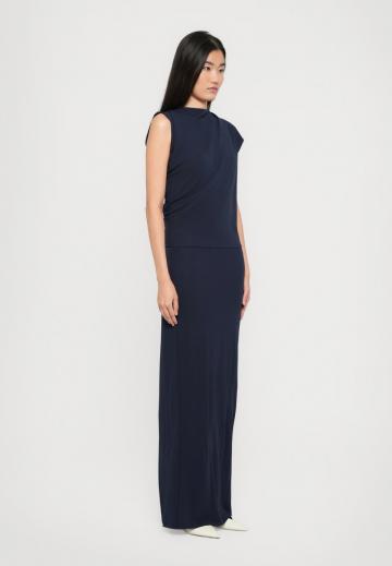 Платье макси