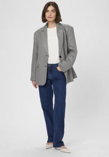 Короткое пальто