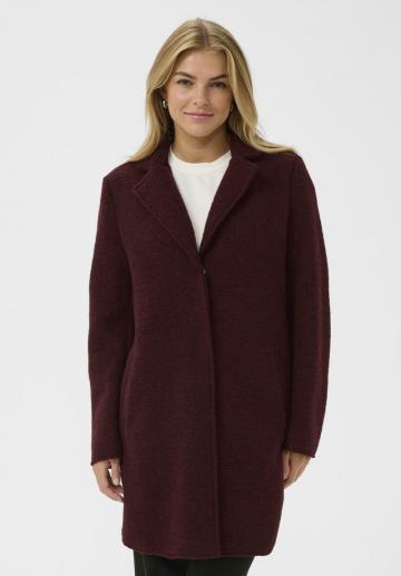 Короткое пальто