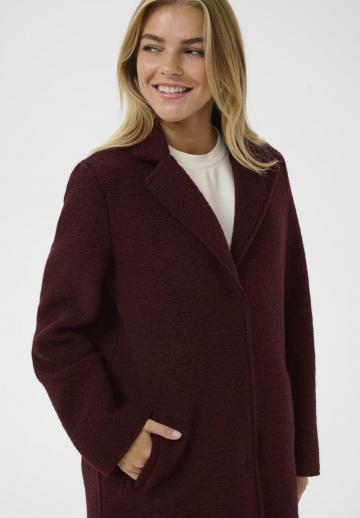 Короткое пальто