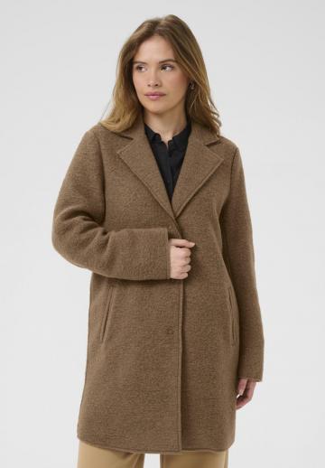 Короткое пальто