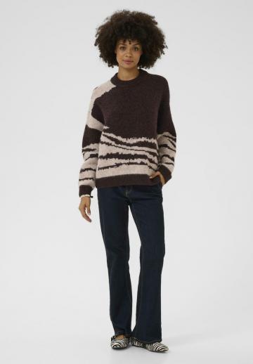 Длинный пуловер