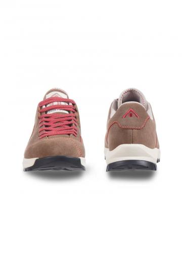 Тренировочные кроссовки