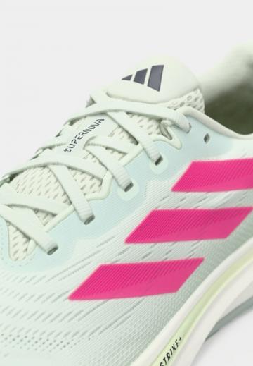 Беговые кроссовки