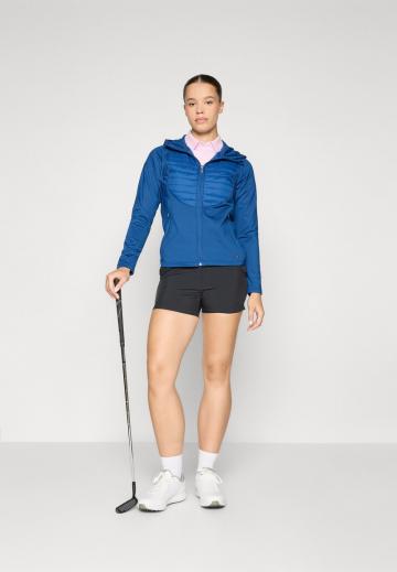 Спортивная куртка