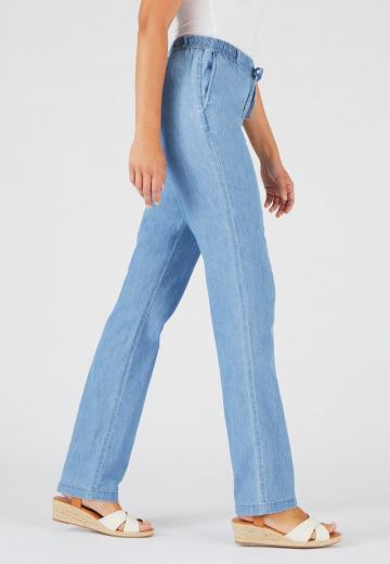 Прямые джинсы