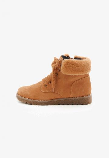 Зимние ботинки