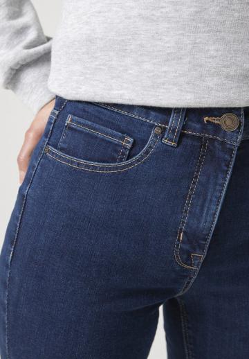 Джинсы