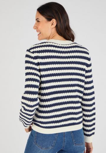 Вязаная кофта