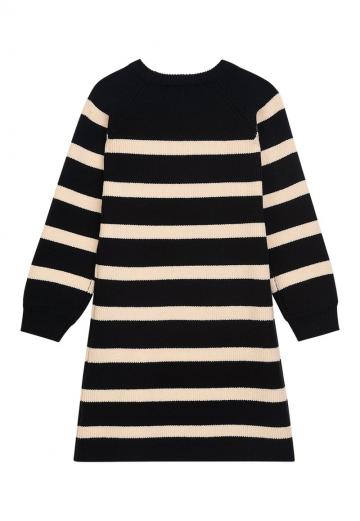 Вязаное платье