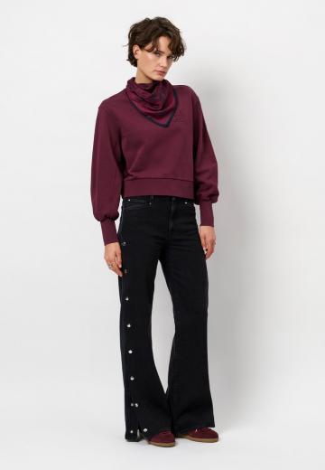 Клешеные брюки