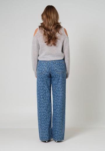 Свободные джинсы