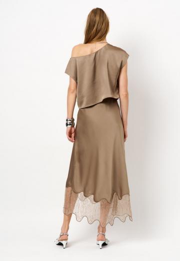 Атласная блузка