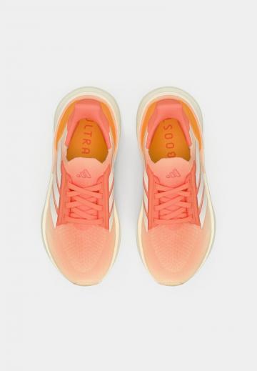 Беговые кроссовки