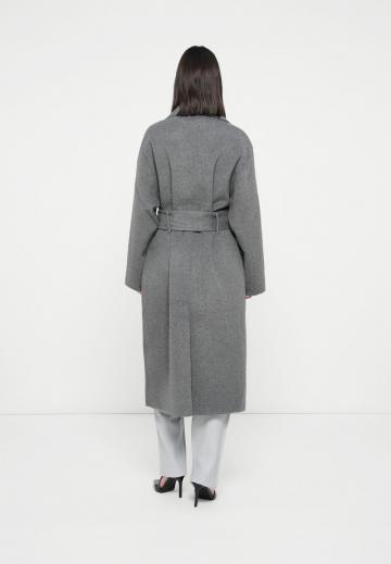 Шерстяное пальто