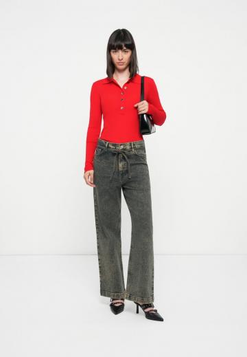 Пуловер с воротником поло