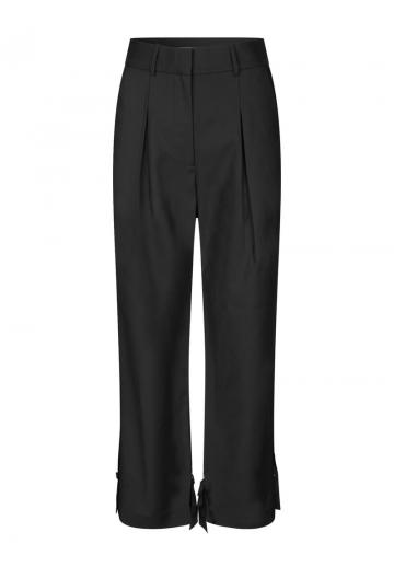 Прямые брюки