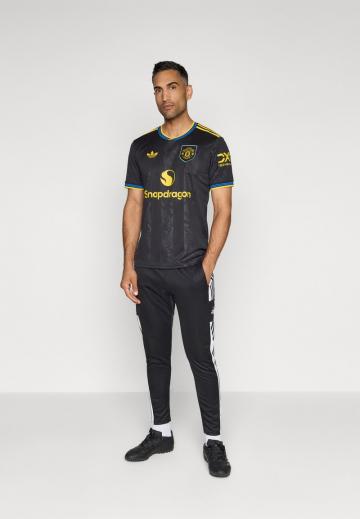 Спортивная форма