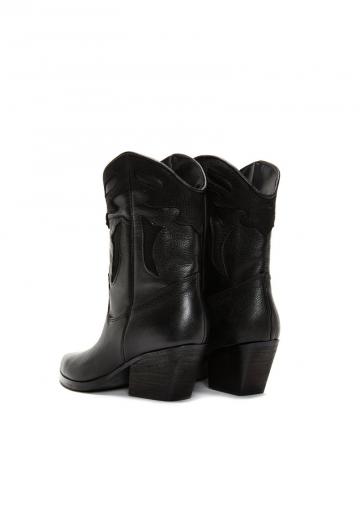 Ковбойские сапоги