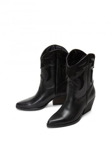 Ковбойские сапоги