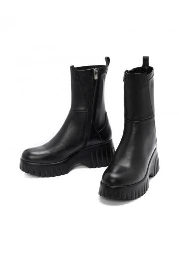 Полусапожки на платформе