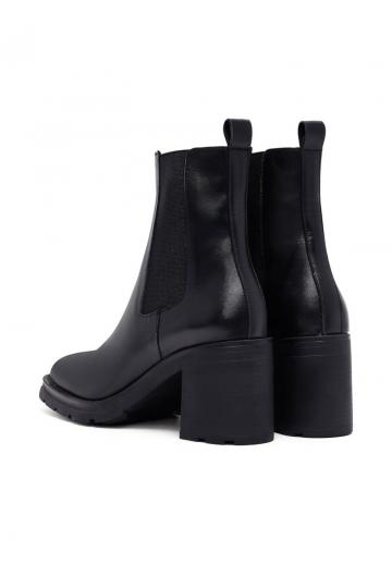 Ботинки челси