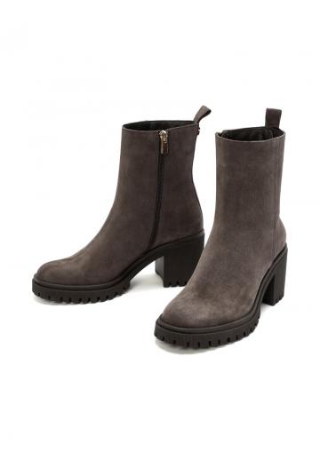 Полусапожки на платформе