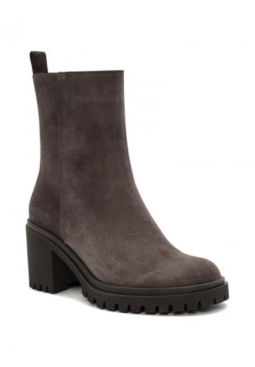 Полусапожки на платформе