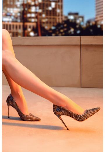 Туфли на высоком каблуке